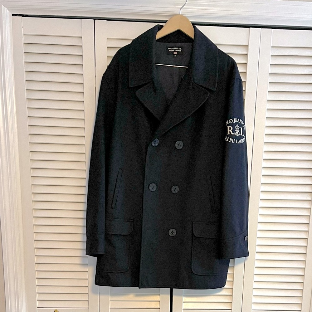 Men’s XL Polo navy peacoat in excellent like new condition Quality wool top coat